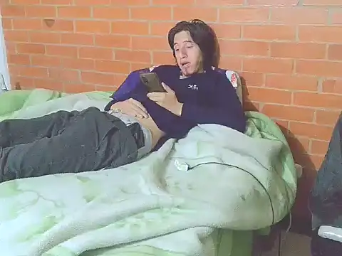 johan70sexy live cam on StripChat