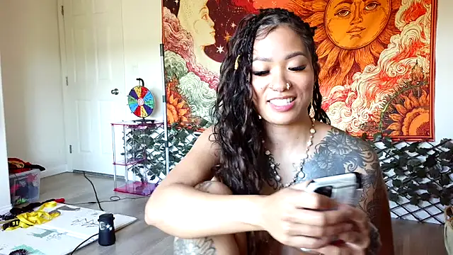 maciixbby (F young) - fuck machine squirt show !!!