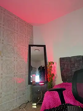 kem_hott (F young) - top off + blowjob