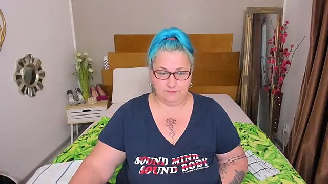 Sugarmommy_69X live cam on StripChat