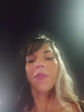 lil_jiggly live cam on StripChat