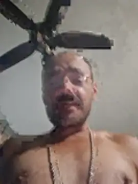 DaddyAndSplashQueen live cam on StripChat