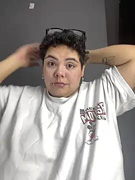 real live cam seks Hailey Curvy