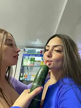 roouse - Pärchen auf stripchat