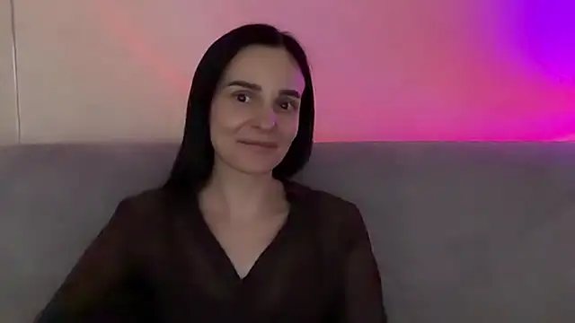 Deliyah live cam on StripChat