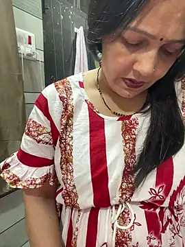 Anshika_Arya live cam on StripChat
