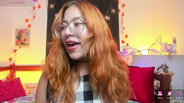 Juless_x live cam on StripChat