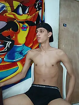Alayn_sexy_ayes