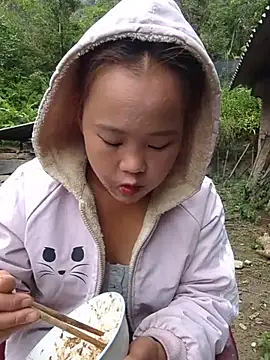 Hanhphuc_x live cam on StripChat