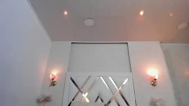 Sky_Collins_