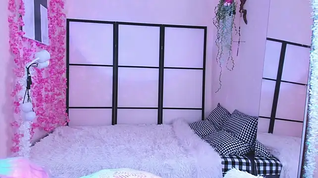 creamie_doll live cam on StripChat