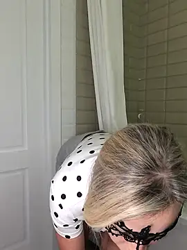 Elle_Milfa