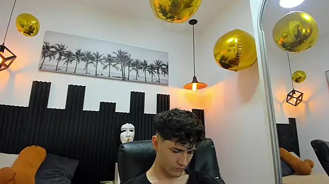 trevor_mob (M twink) - masturbation 8 min + cum