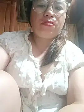 -Yeyi-