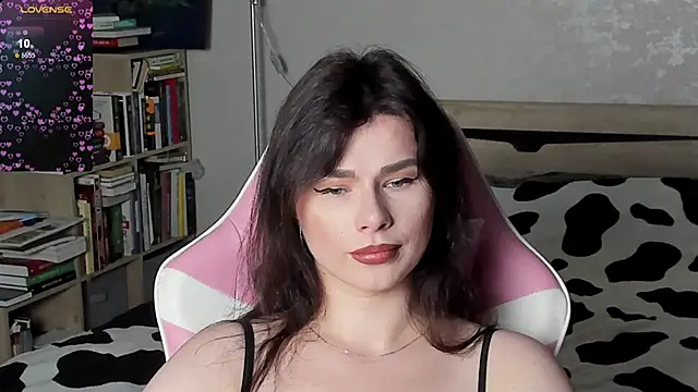 bbJ_one live cam on StripChat
