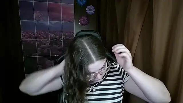 Teasing_Dora live cam on StripChat