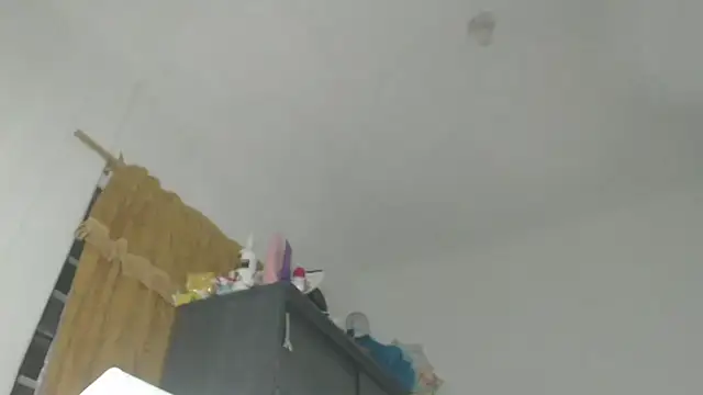 adrixxx38 live cam on StripChat