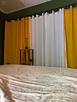 SandyMontero live cam on StripChat