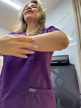 alicee16 live sex cam