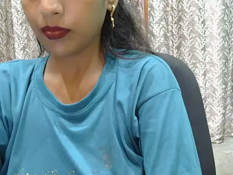roja-1 live cam on StripChat