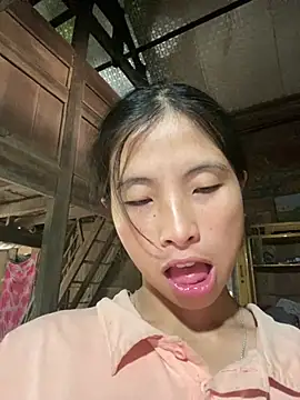 sun-shii live cam on StripChat