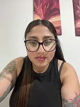 croftsmila (F young) - Rub my clit make me wet