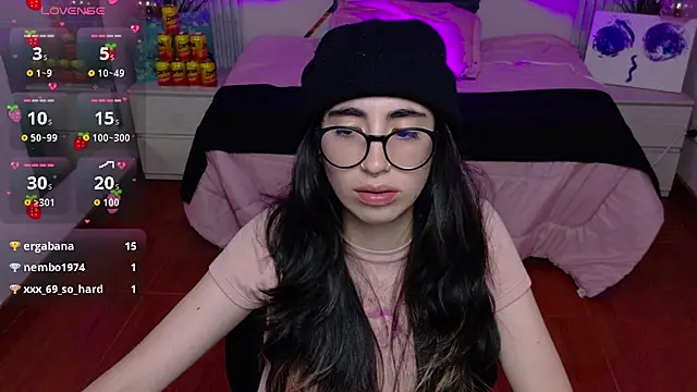 LenaRoses live cam on StripChat