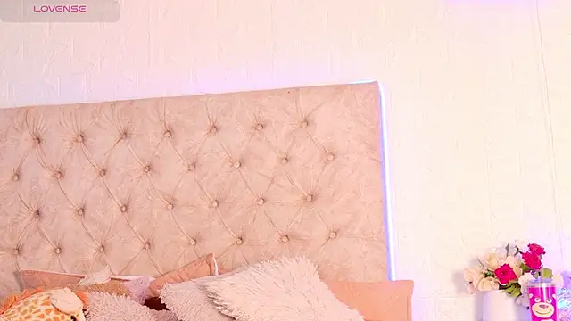 AnastasiaVelo live cam on StripChat