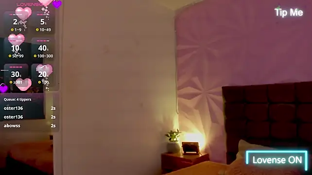 jenn_cg live cam on StripChat