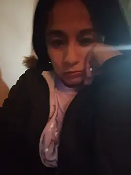 _Dr-Luna_1 live cam on StripChat