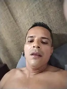 alvarito_25 (Ask my age) - Cum