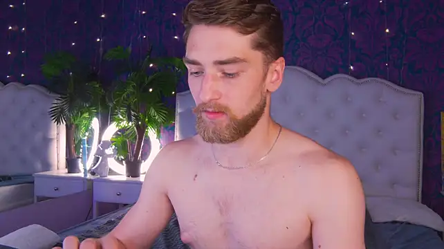 dexter_raze (M young) - Get naked and Jerk off ;)