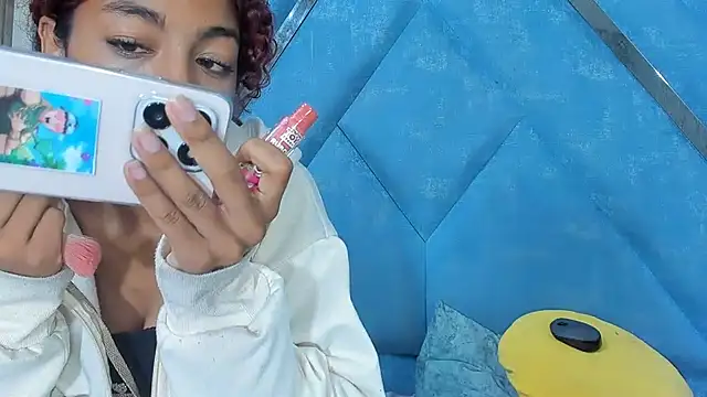 LexxyAndAres live cam on StripChat