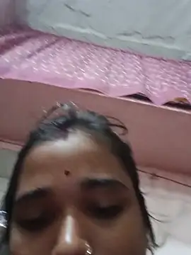Hotkajalpaj3099 live cam on StripChat