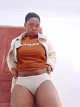Shamillla live cam on StripChat