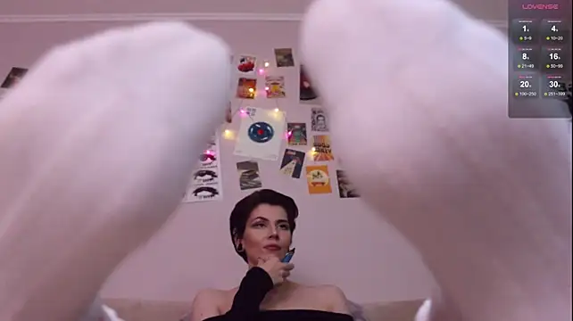 Luna_Blake live cam on StripChat