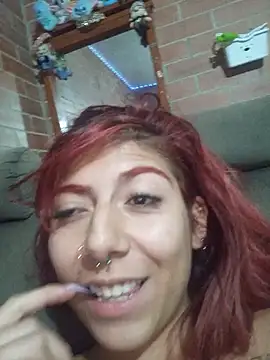 _sasha_miller_ live cam on StripChat