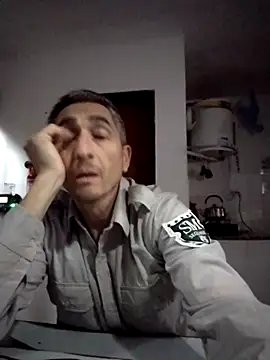 alejandro83bsf (Ask my age) - Quien de Neuquén?