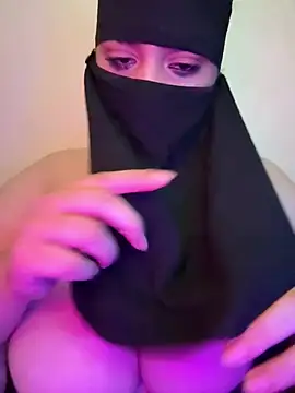 Zineb-bitch