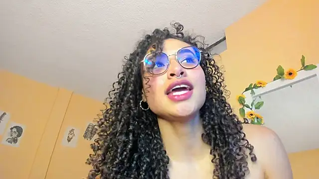 Keniia_rizz live cam on StripChat