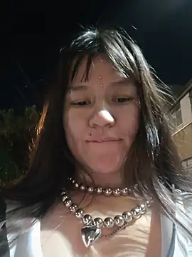 bathory777 (F young) - FINGERS IN PUSSY
