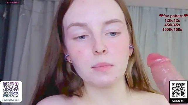bae_cake_ live cam on StripChat