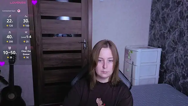 Kristy-Max live cam on StripChat