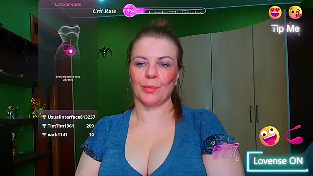 VeronikawGold live cam on StripChat