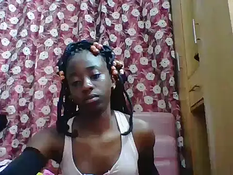Darkpretty23 live cam on StripChat