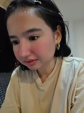 Pinkie_Princes Live Webcam on Stripchat