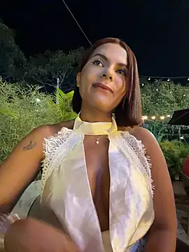 irina_velvett (Ask my age) - Flahs tits 😈🤭🥵