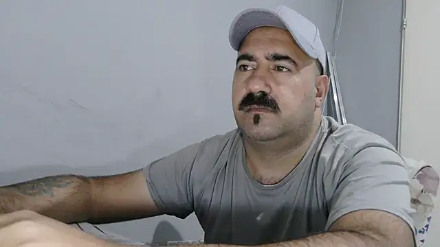 -hunter_blaze- (Ask my age) - Does anyone want sperm? :wanker: