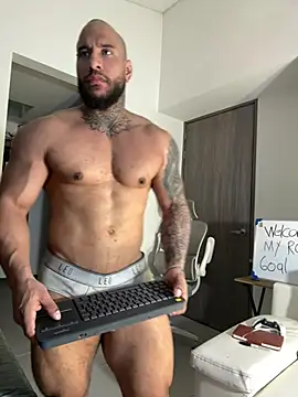 Andrew_Johnnson live cam on StripChat