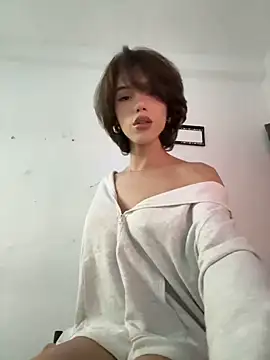 Carlita_cute live cam on StripChat